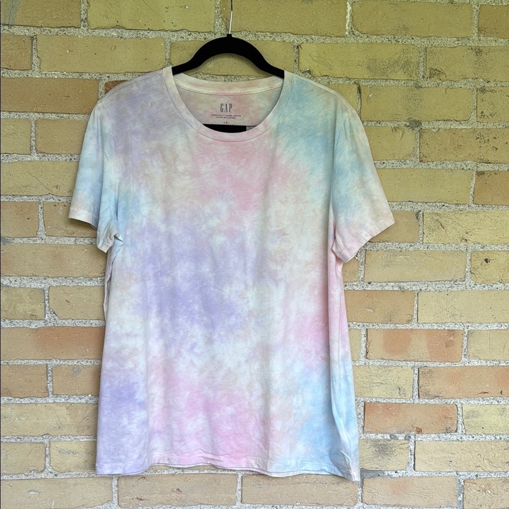 New GAP Women's Pastel Tie-Dye T-Shirt